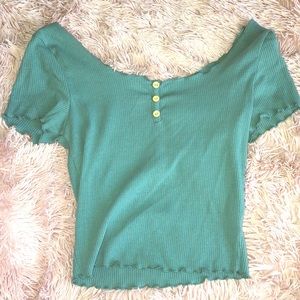 Off the shoulder buttoned top!